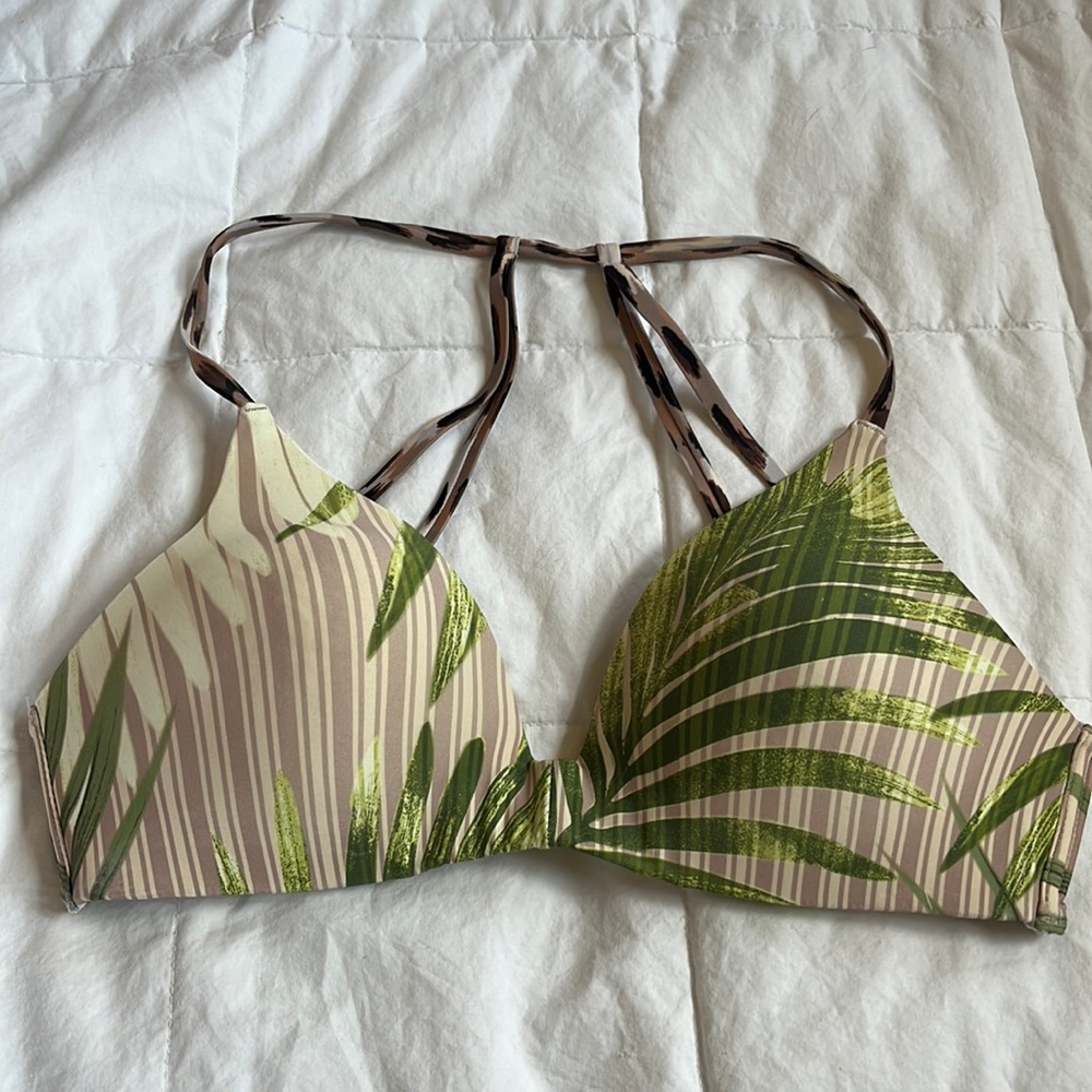 Palm bikini top